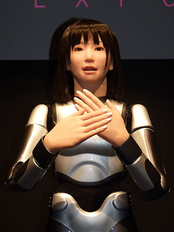 <CENTER>動画は<A href="http://robot.watch.impress.co.jp/video/rbw/docs/323/741/00130.wmv">こちら</A></CENTER>
