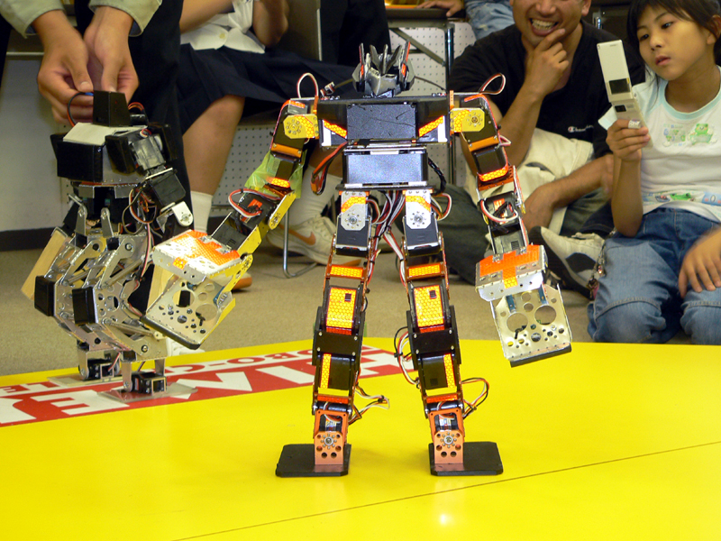 ロボットバトルゲームで優勝した「エクセリオン」(はっし～氏)