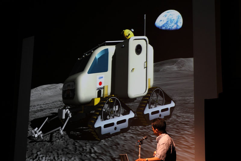 宇宙服のいらない状態で活動できる月面車