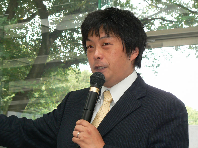 株式会社テクノロード開発責任者 浅野克久氏。アドバイザーとして学生を指導する