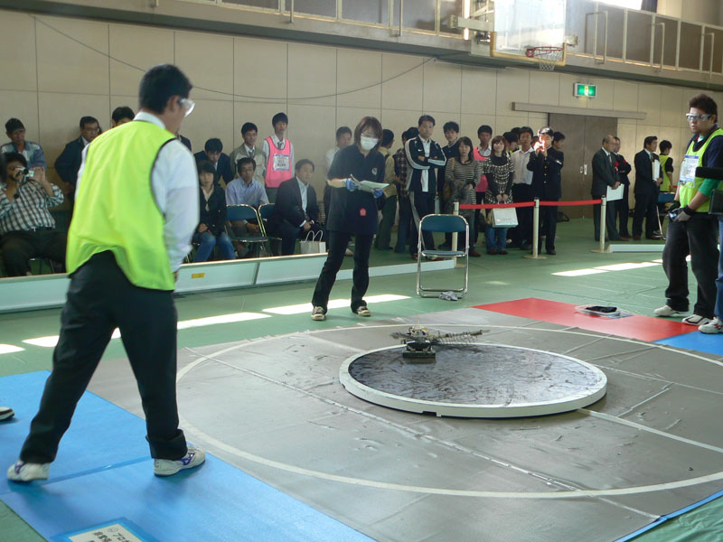 熱戦!! 第21回全日本ロボット相撲中国大会